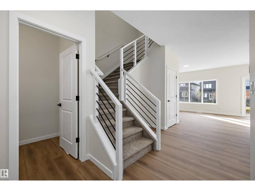 5308 Hawthorn Close SW, Edmonton, photo 7
