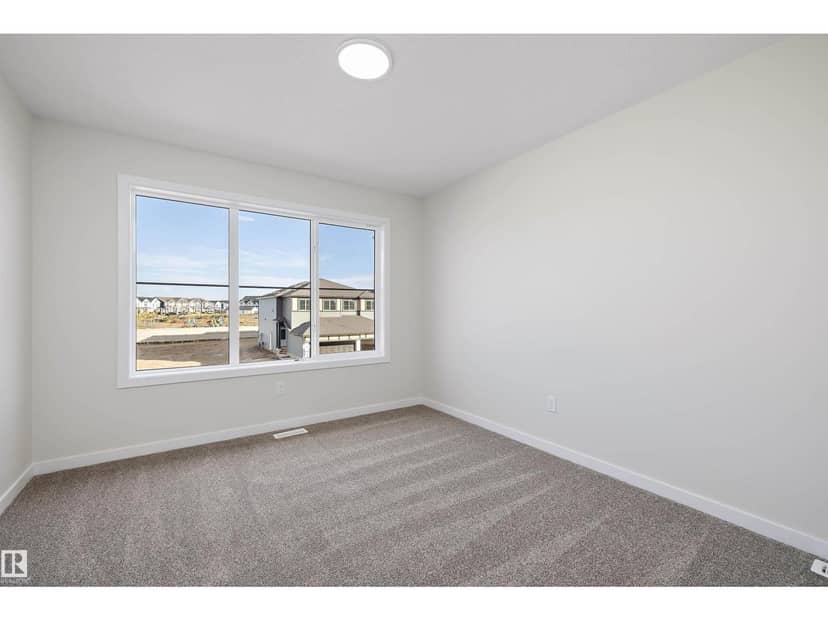 5308 Hawthorn Close SW — photo 28 of 40