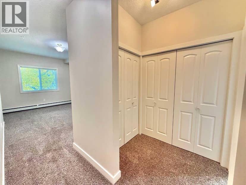 202, 109 Seabolt Drive — photo 17 of 35