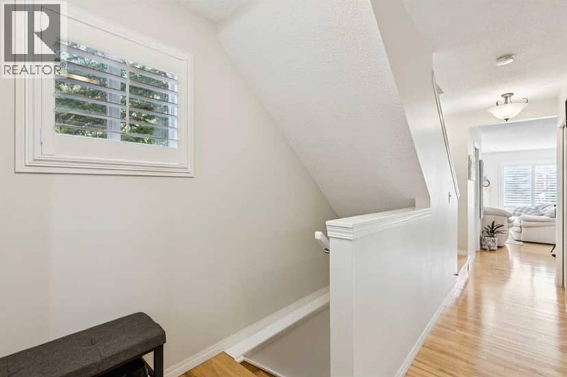 35 Royal Oak Gardens NW, Calgary, photo 8