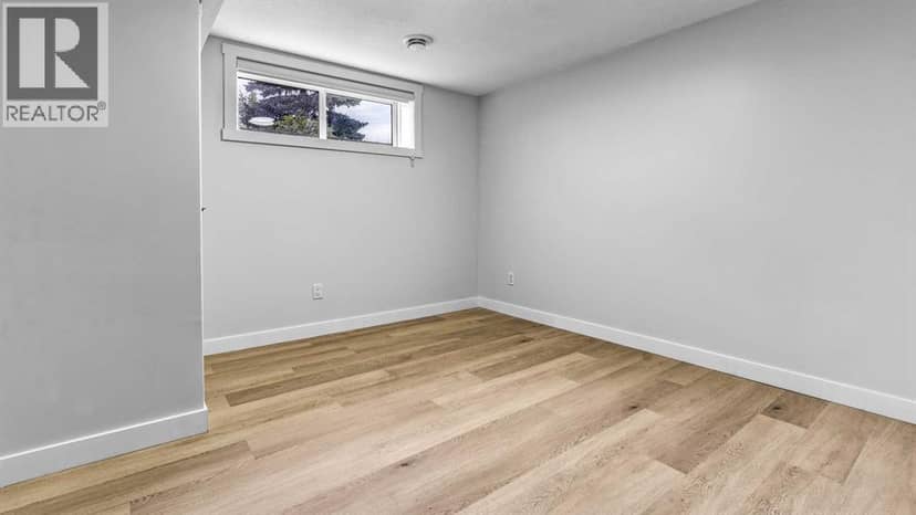 48 Doverglen Crescent SE — photo 31 of 36