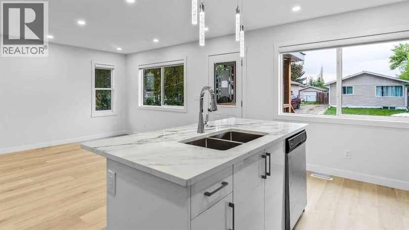 48 Doverglen Crescent SE, Calgary, photo 5