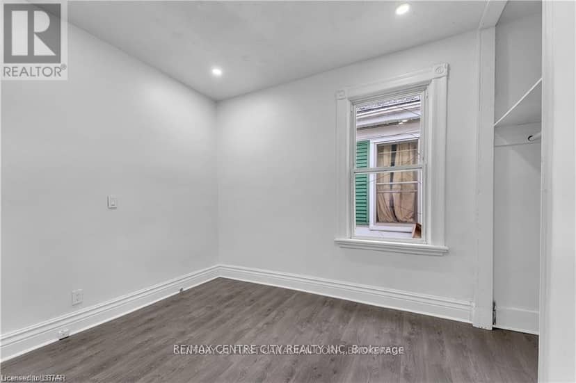 55 Ada Street — photo 13 of 22