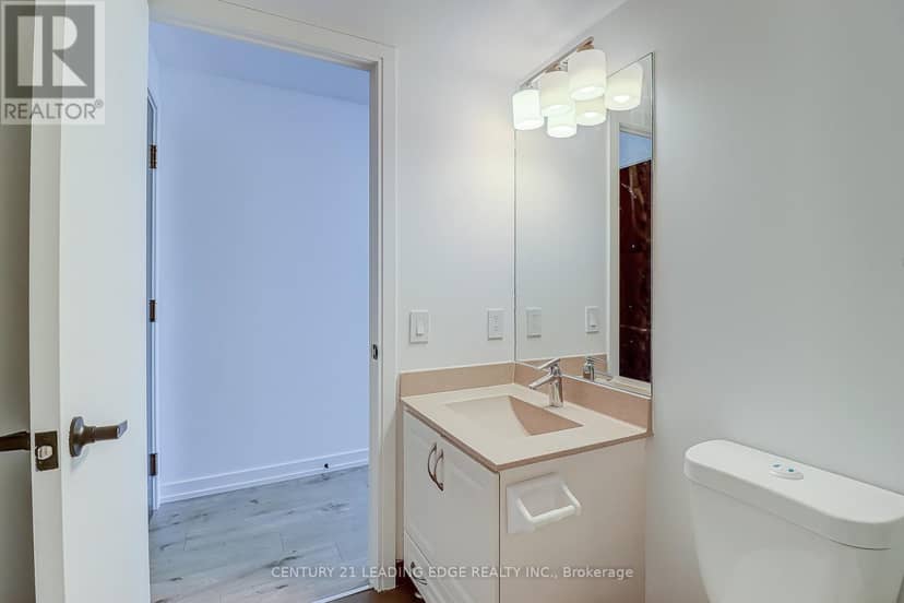 3311 - 125 Village Green Square — photo 12 of 38