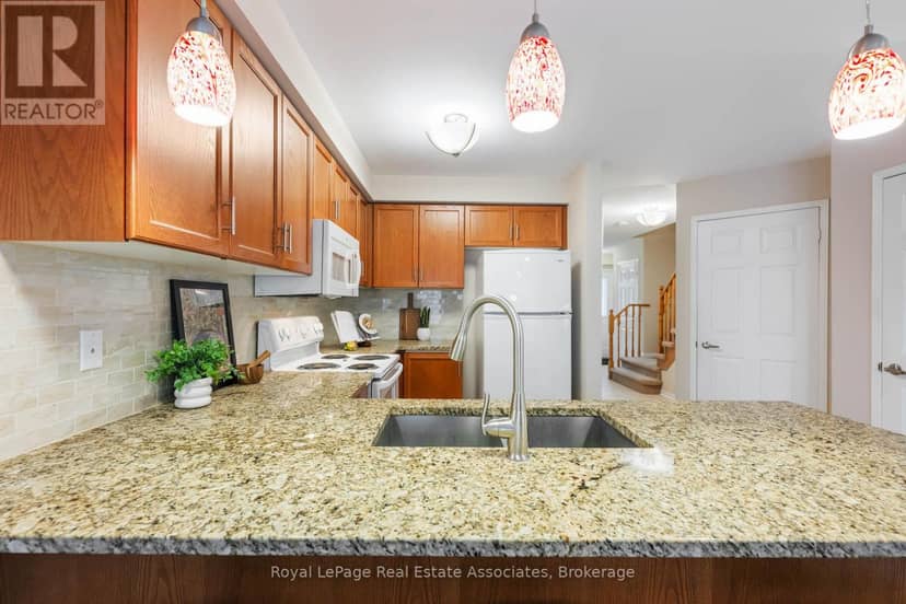47 Bradley Drive — photo 21 of 40