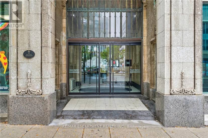 810 - 36 James Street S — photo 2 of 35
