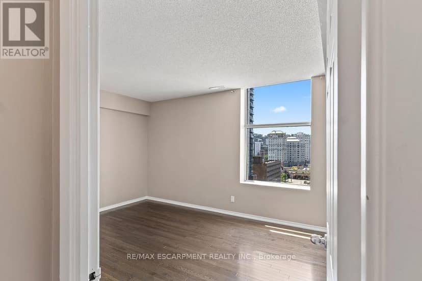 810 - 36 James Street S — photo 25 of 35