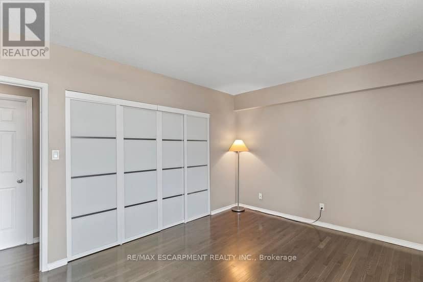 810 - 36 James Street S — photo 27 of 35