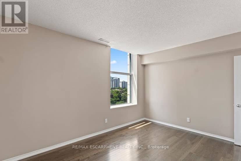 810 - 36 James Street S — photo 29 of 35