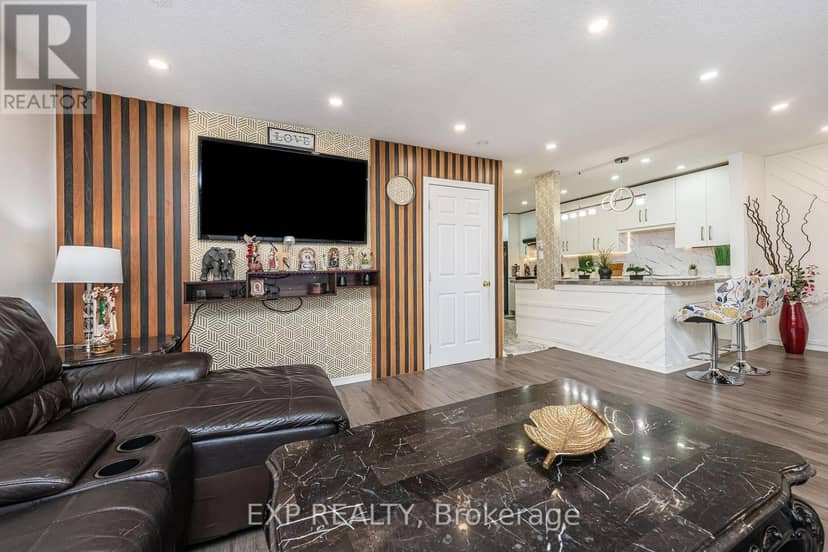 2 - 65 Scott Street — photo 13 of 40