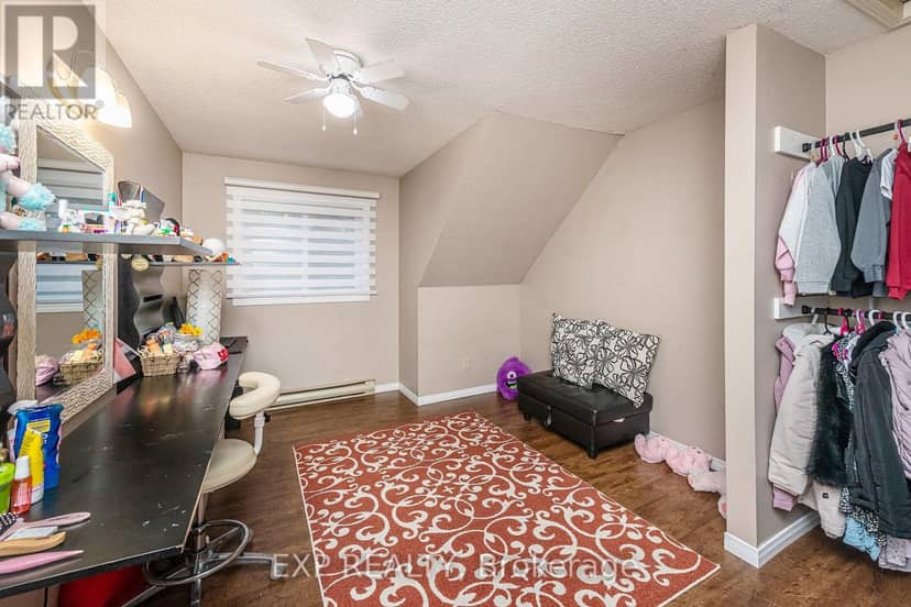 2 - 65 Scott Street — photo 14 of 40