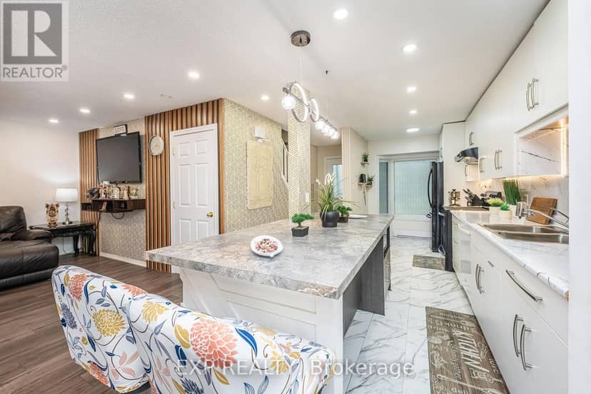 2 - 65 Scott Street — photo 8 of 40