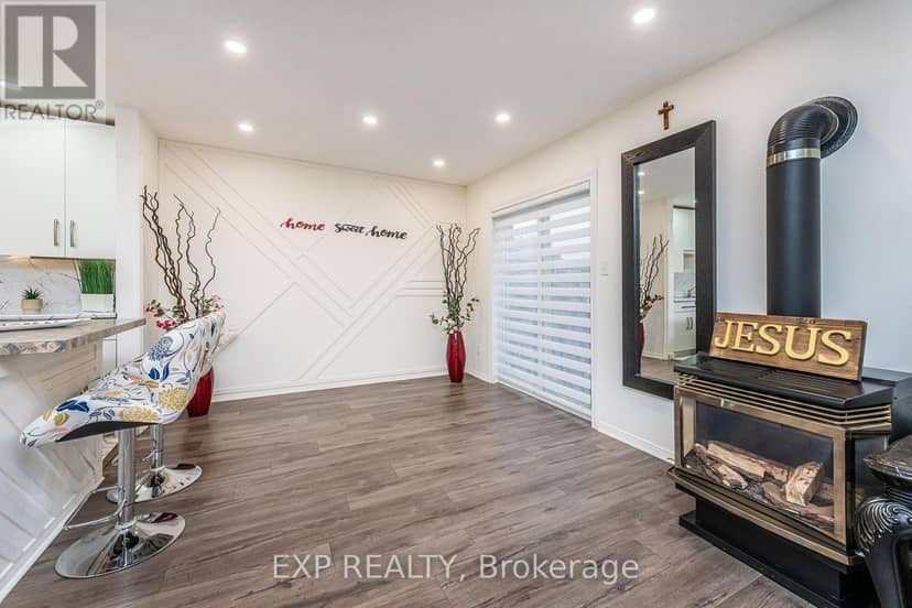 2 - 65 Scott Street — photo 9 of 40