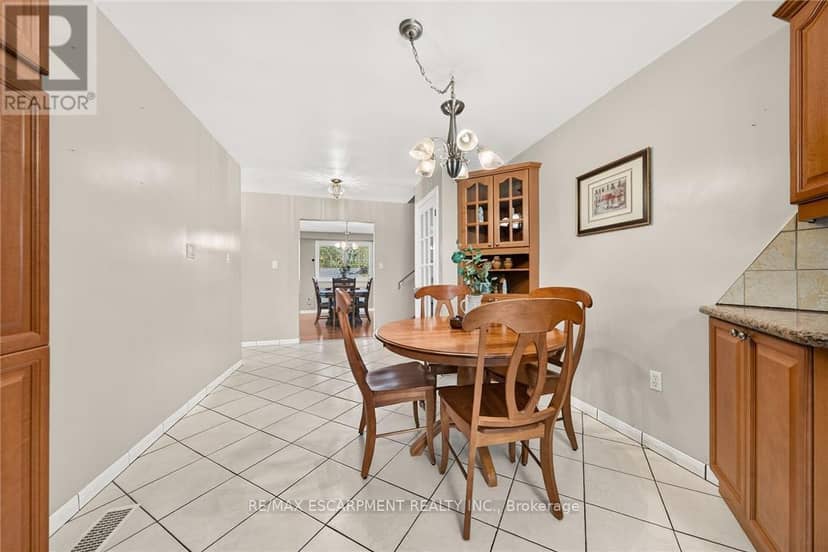 3 Harvard Place — photo 17 of 40