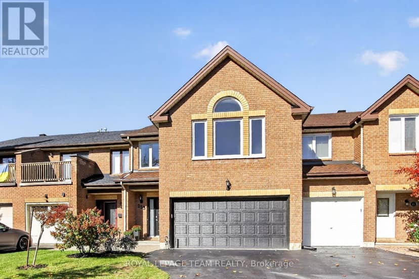 253 Knudson Drive, Ottawa
