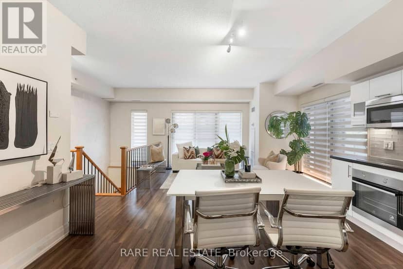 E113 - 555 Wilson Avenue — photo 16 of 37