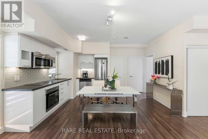 E113 - 555 Wilson Avenue, Toronto, photo 4