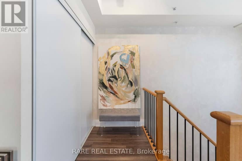 E113 - 555 Wilson Avenue, Toronto, photo 8