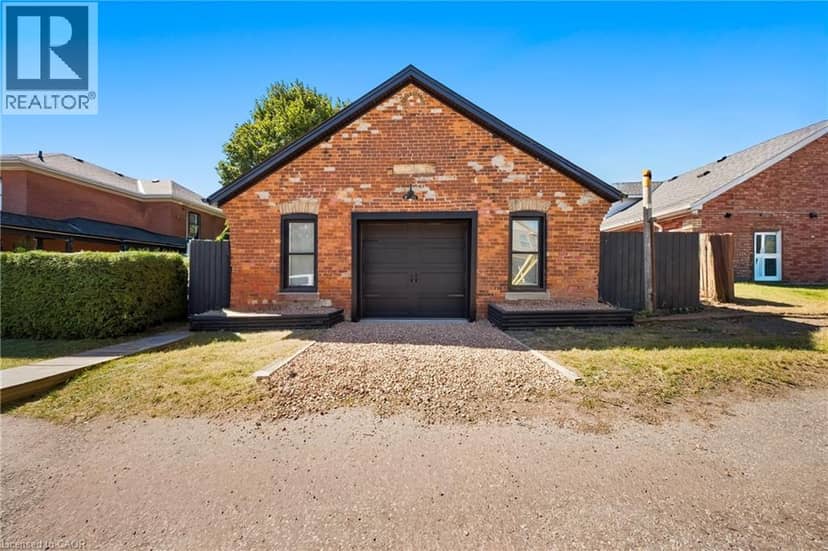 1 MAIN Street N — photo 37 of 40