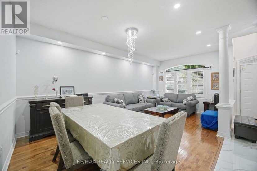 45 Skylark Drive — photo 12 of 40