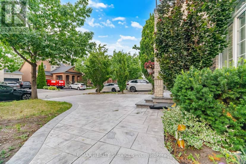 45 Skylark Drive, Vaughan, photo 4