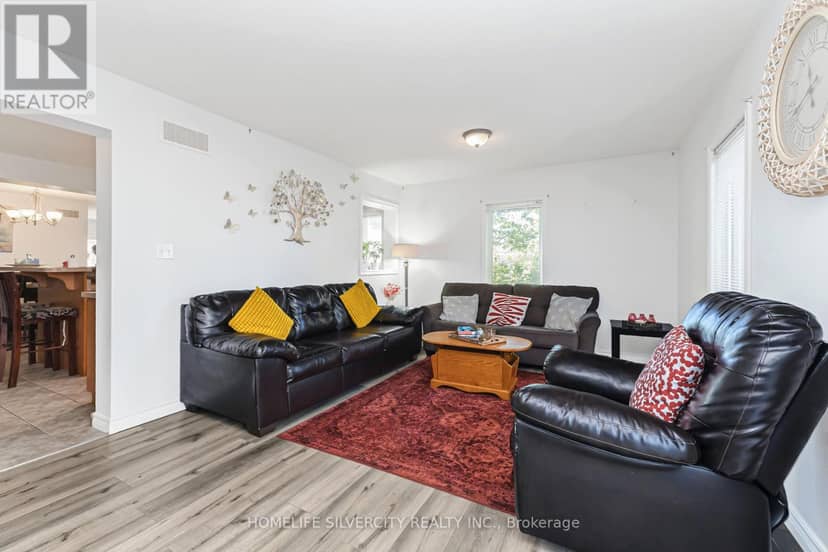 27 - 20 Shackleton Drive — photo 14 of 40