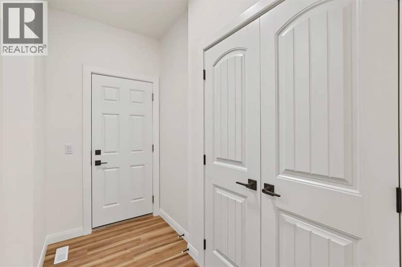 72 Dawson Wharf Mount, Chestermere, photo 5