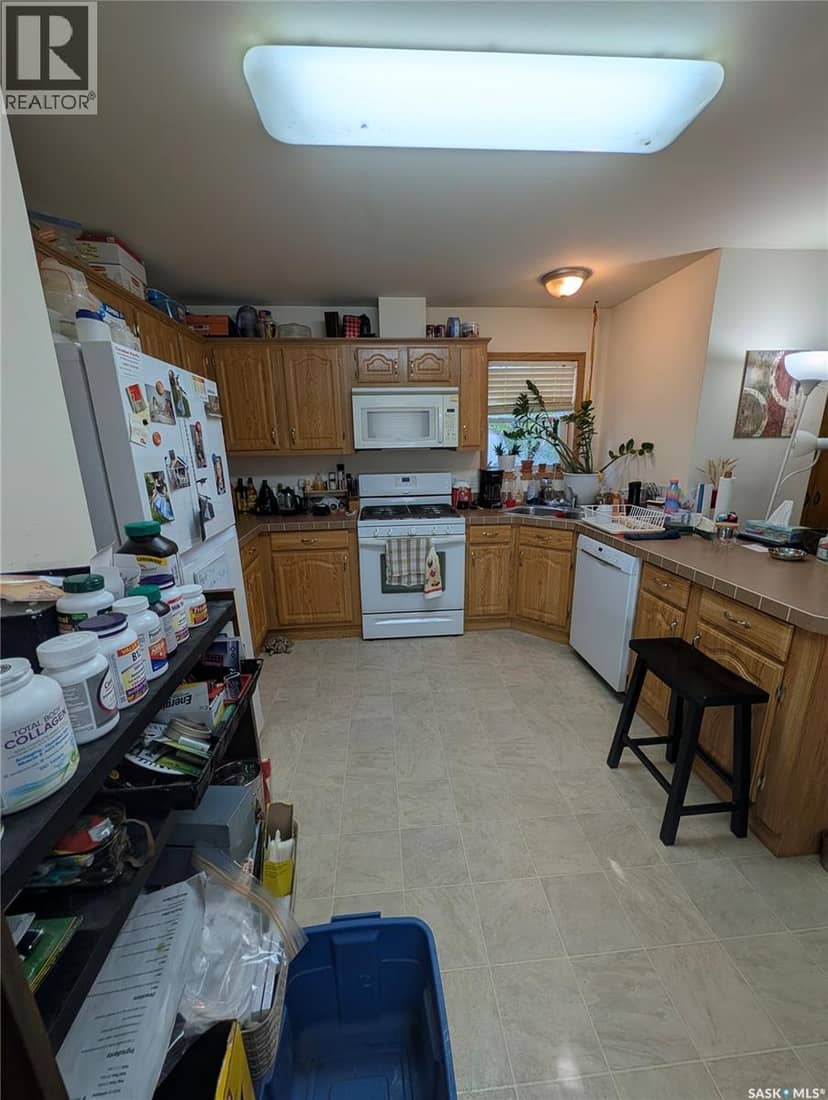 B24 1295 9th AVENUE NE, Moose Jaw, photo 8