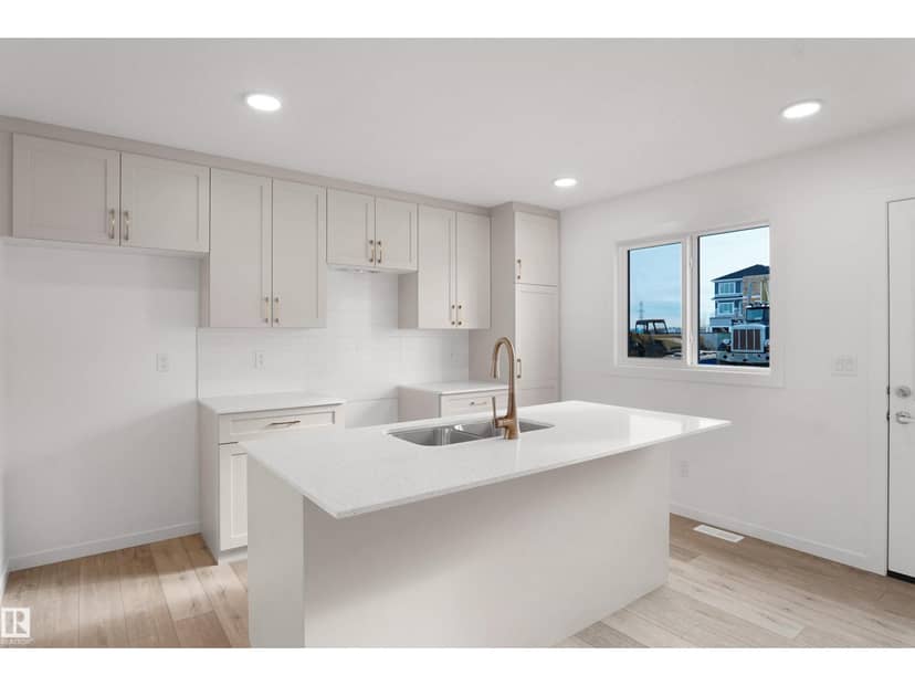 409 Aster Dr NW — photo 11 of 27
