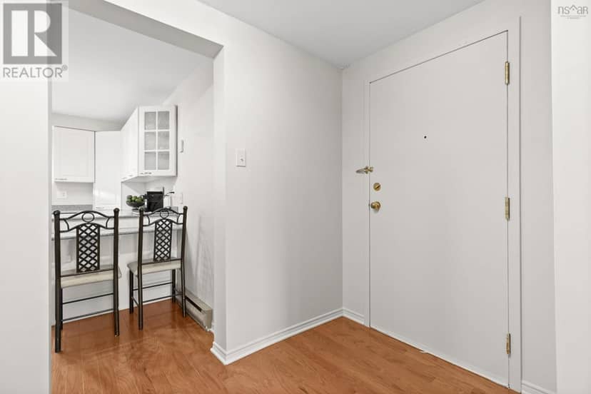 614 61 Nelsons Landing Boulevard, Bedford, photo 4