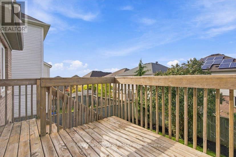 1220 Langley Circle, Oshawa, photo 8