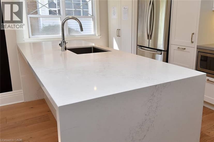 6 NELLES Boulevard — photo 15 of 40