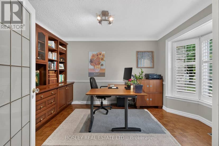 28 Arbour Glen Drive — photo 18 of 40
