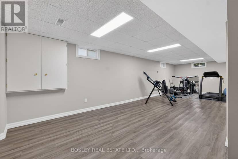 28 Arbour Glen Drive — photo 34 of 40