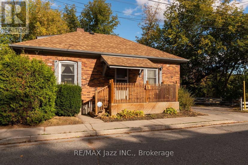 34 Jackson Avenue — photo 28 of 32