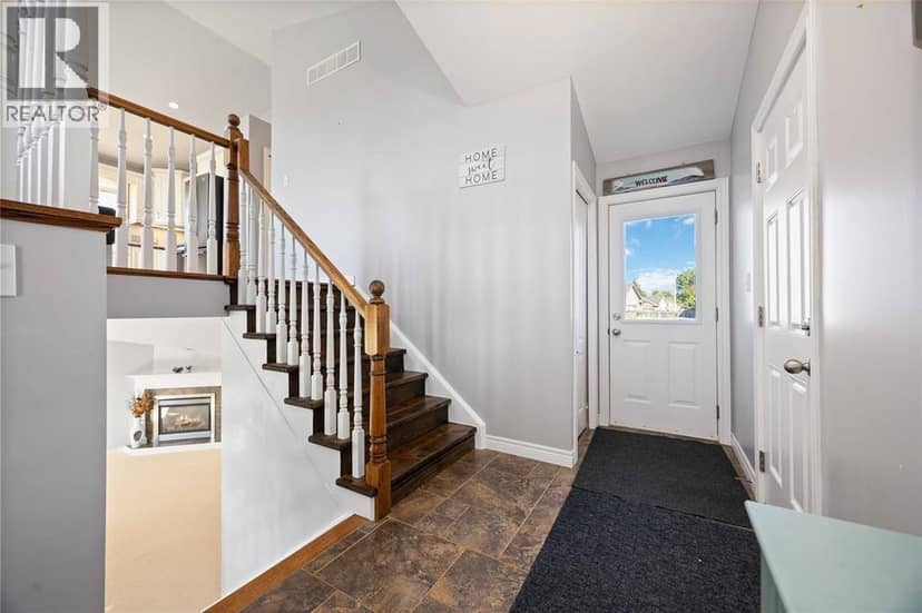 682 Bentinck DRIVE, St. Clair, photo 3