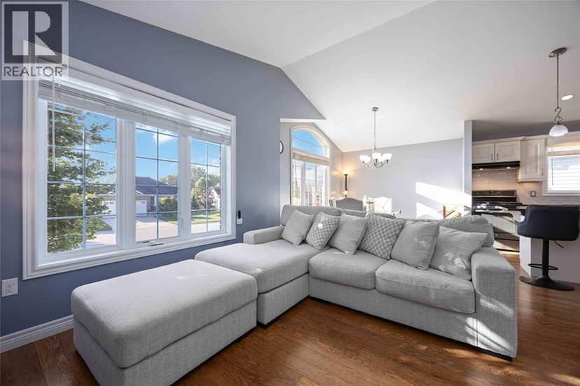 682 Bentinck DRIVE, St. Clair, photo 8