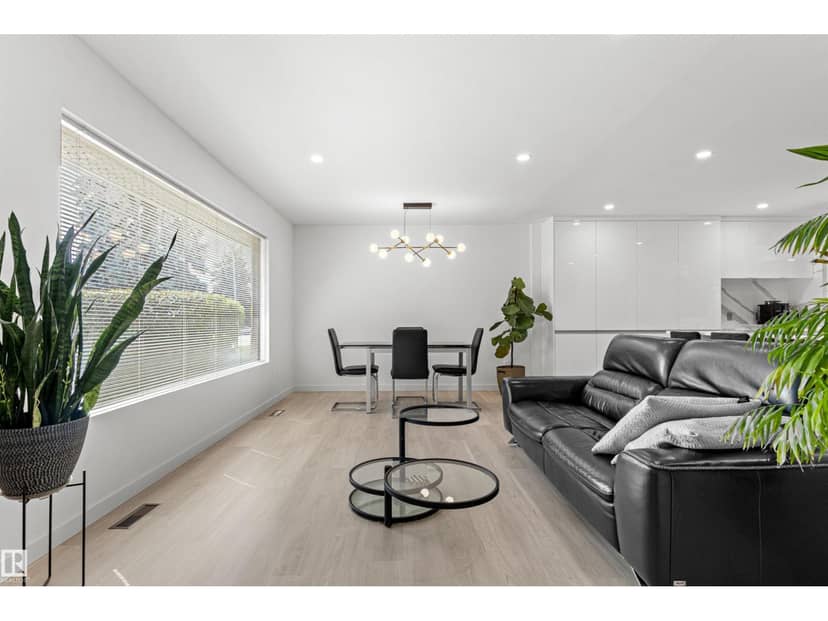 4704 106A AV NW — photo 20 of 40