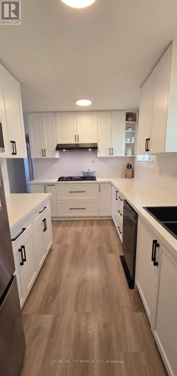 400 Maple Avenue — photo 11 of 25