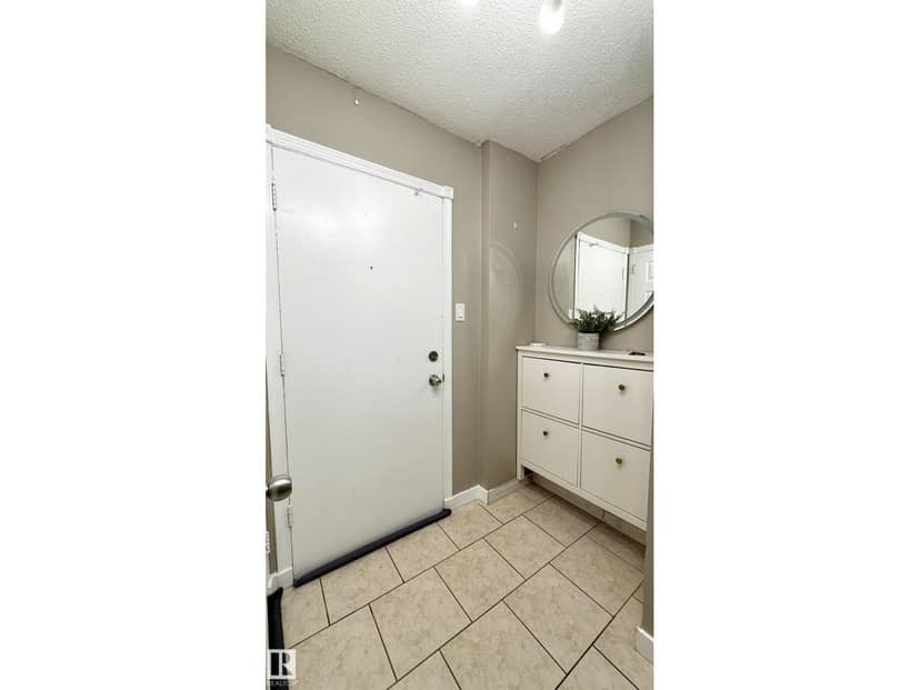 #H 16425 89 AV NW, Edmonton, photo 4