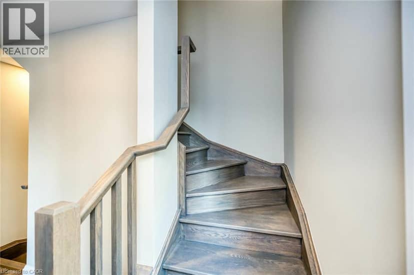 292 VINE Street Unit# 20 — photo 18 of 24