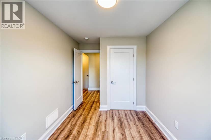 292 VINE Street Unit# 20 — photo 16 of 24