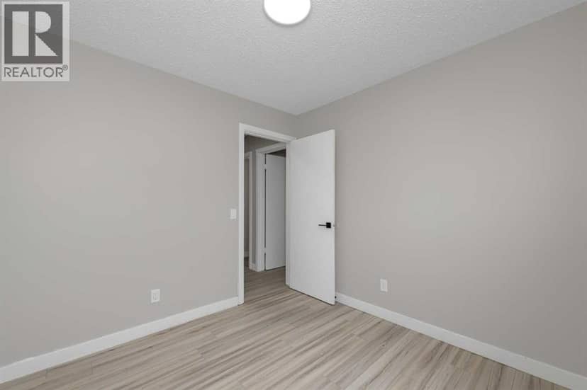 43 Maranda Close NE — photo 13 of 40