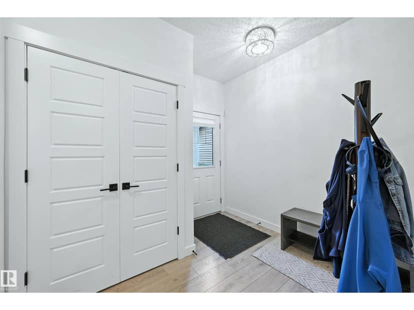 16603 31 AV SW — photo 13 of 32