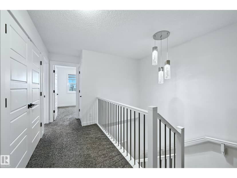 16603 31 AV SW — photo 16 of 32
