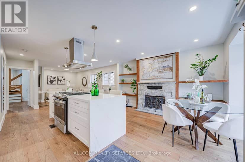 164 Glenvale Boulevard, Toronto, photo 5