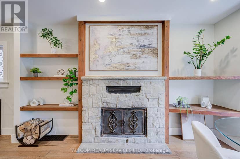 164 Glenvale Boulevard, Toronto, photo 8