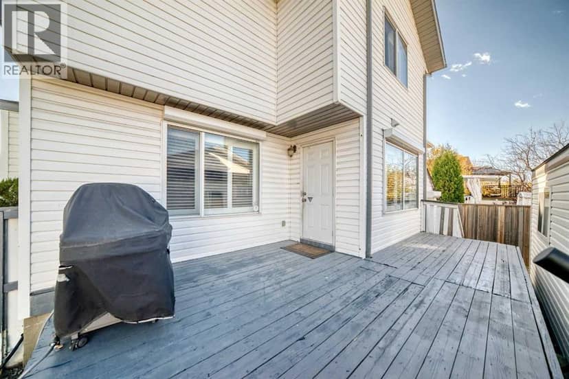 826 Applewood Drive SE — photo 37 of 40