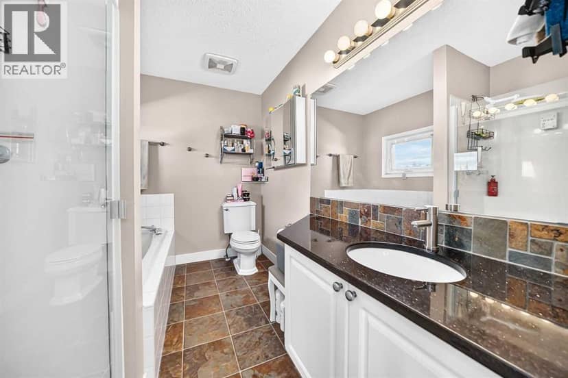 826 Applewood Drive SE — photo 22 of 40