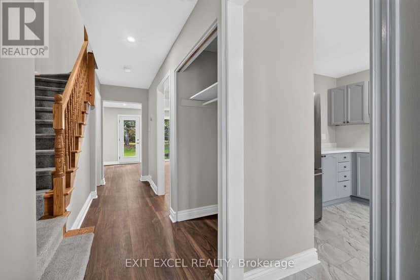 2712 Baseline Road, Ottawa, photo 4